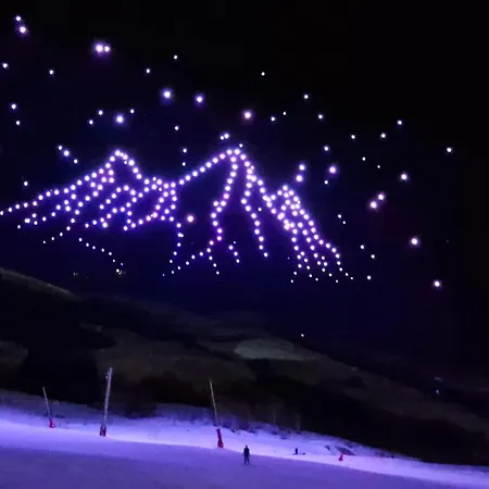 Cozy T1 With Balcony On The Snow Front Les Deux Alpes