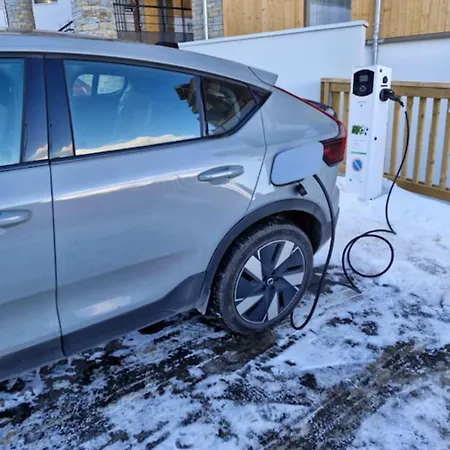 Cozy T1 With Balcony On The Snow Front Appartement
