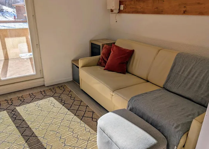 Cozy T1 With Balcony On The Snow Front *