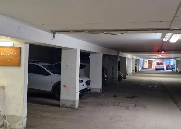 Cozy T1 With Balcony On The Snow Front Διαμέρισμα