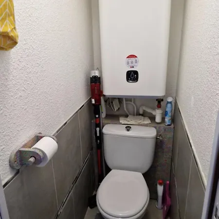 Cozy T1 With Balcony On The Snow Front * Les Deux Alpes